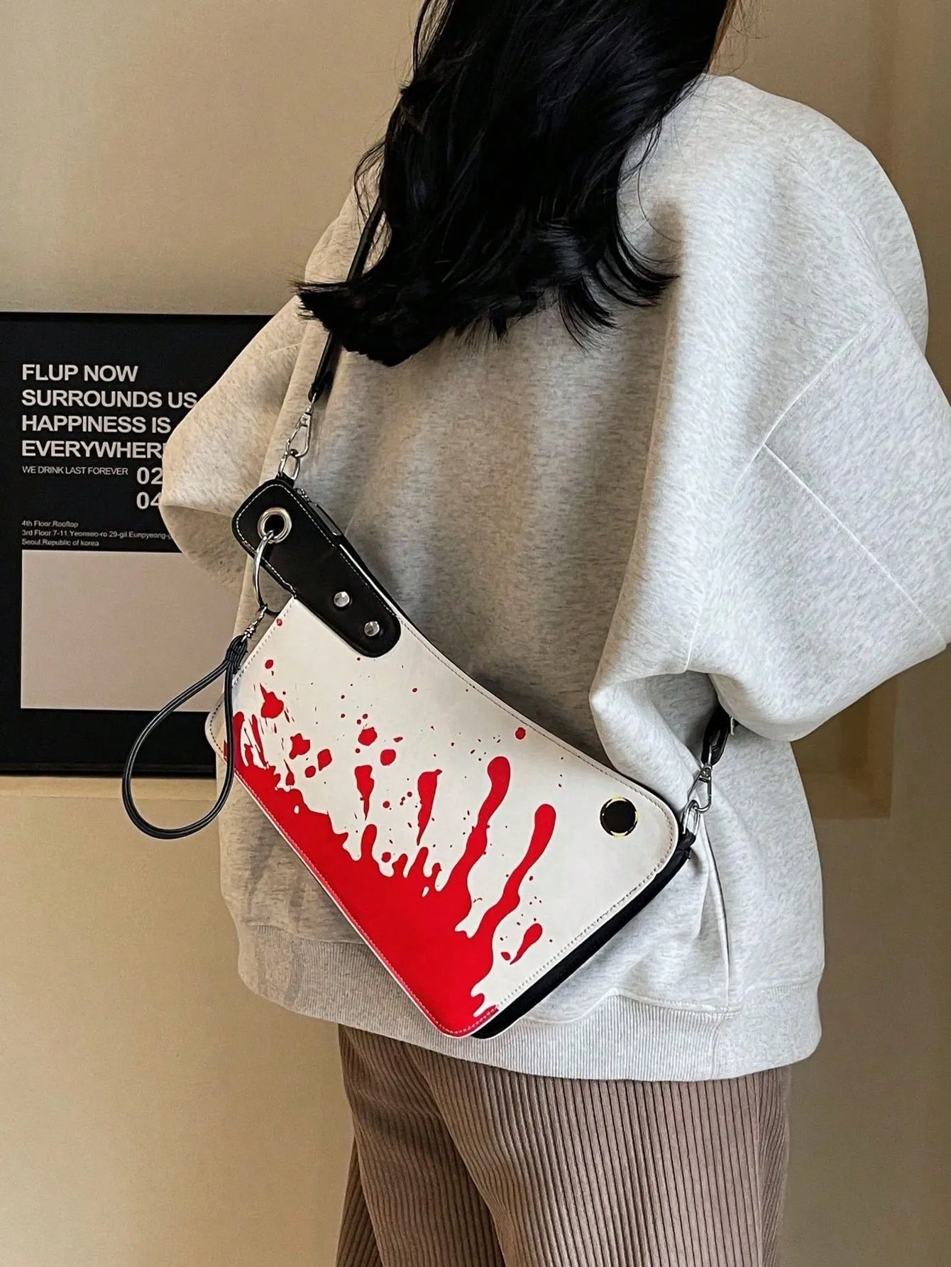 2024 Cleaver-Styled Women's Handbag: A Unique and Fashionable Accessory for Every Occasion