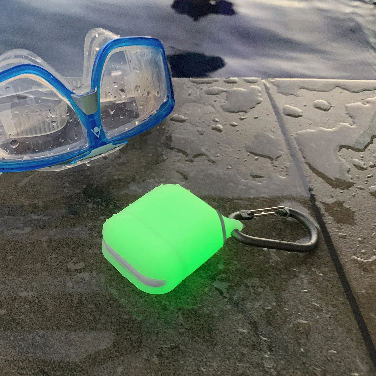 AirPods - Waterproof Case   Carabiner