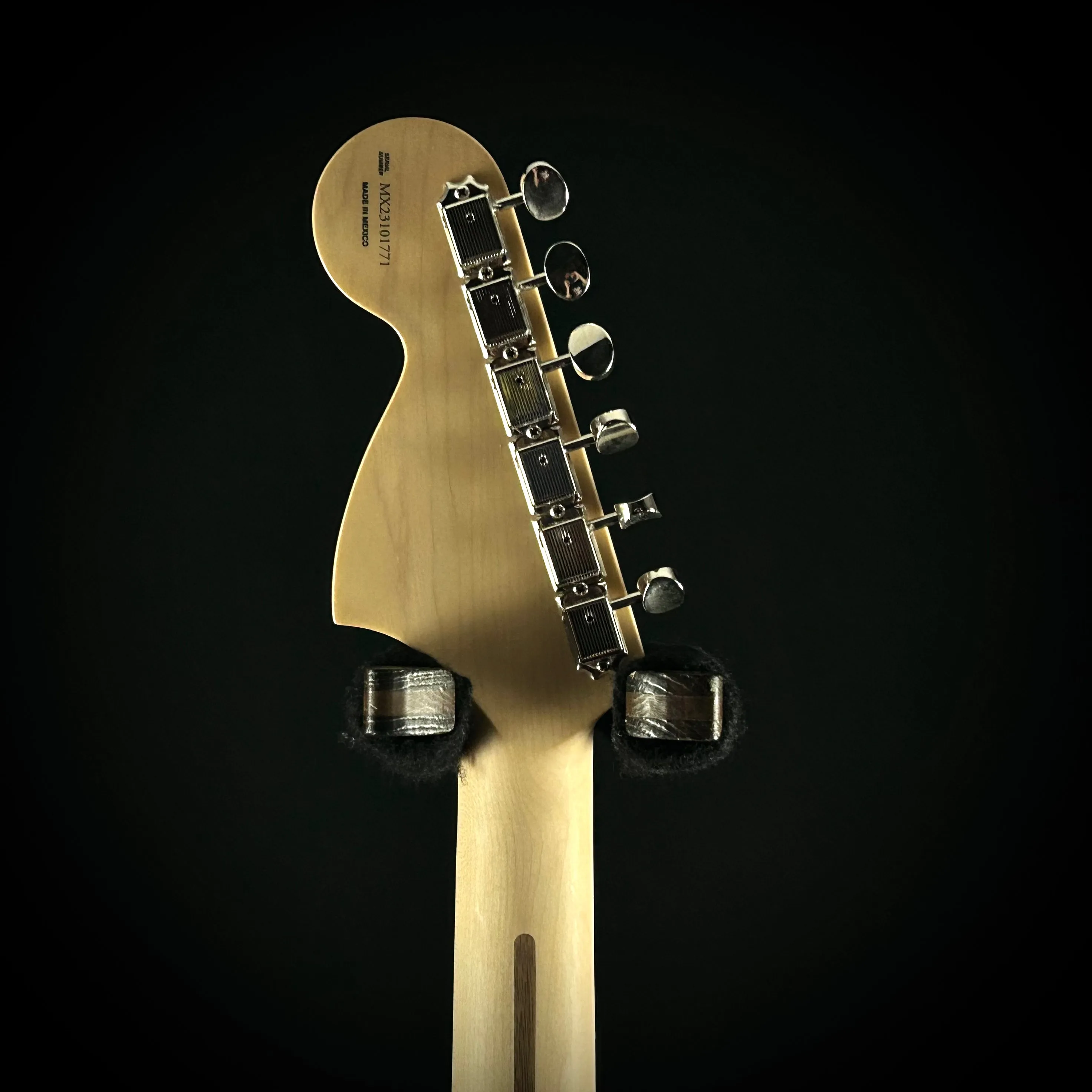 Fender Limited Edition Tom Delonge Stratocaster