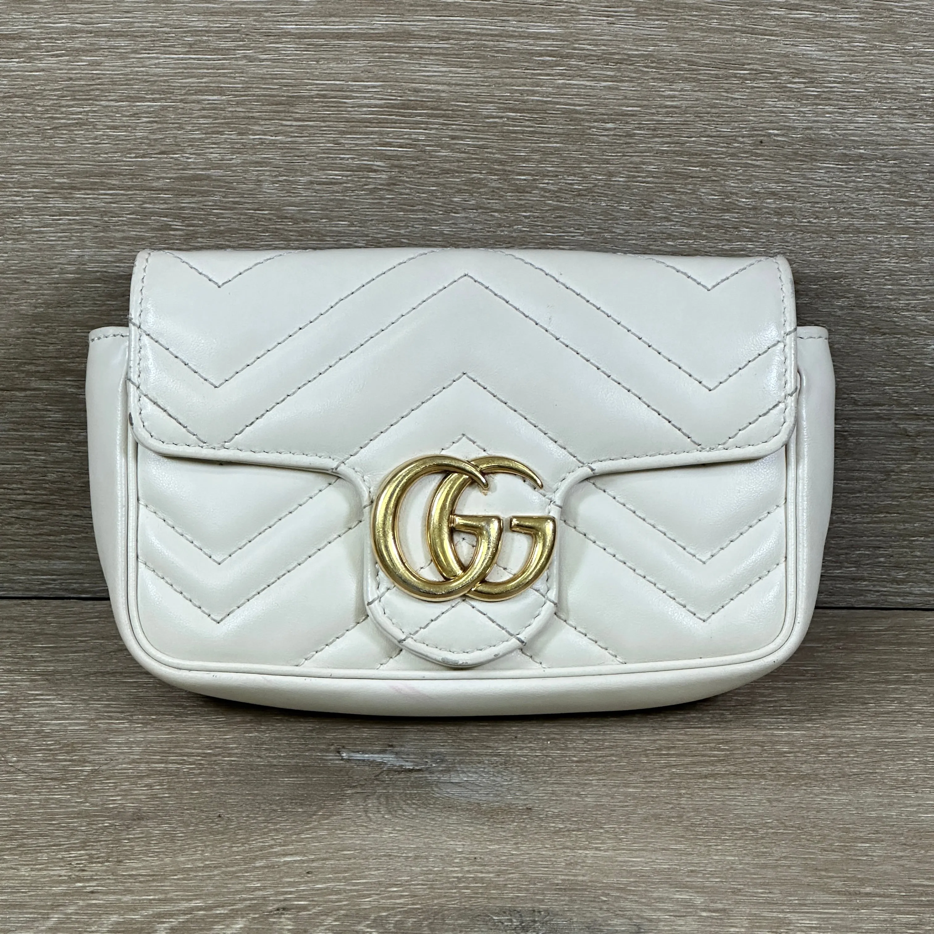 Gucci GG Marmont Leather Super Mini Bag - White