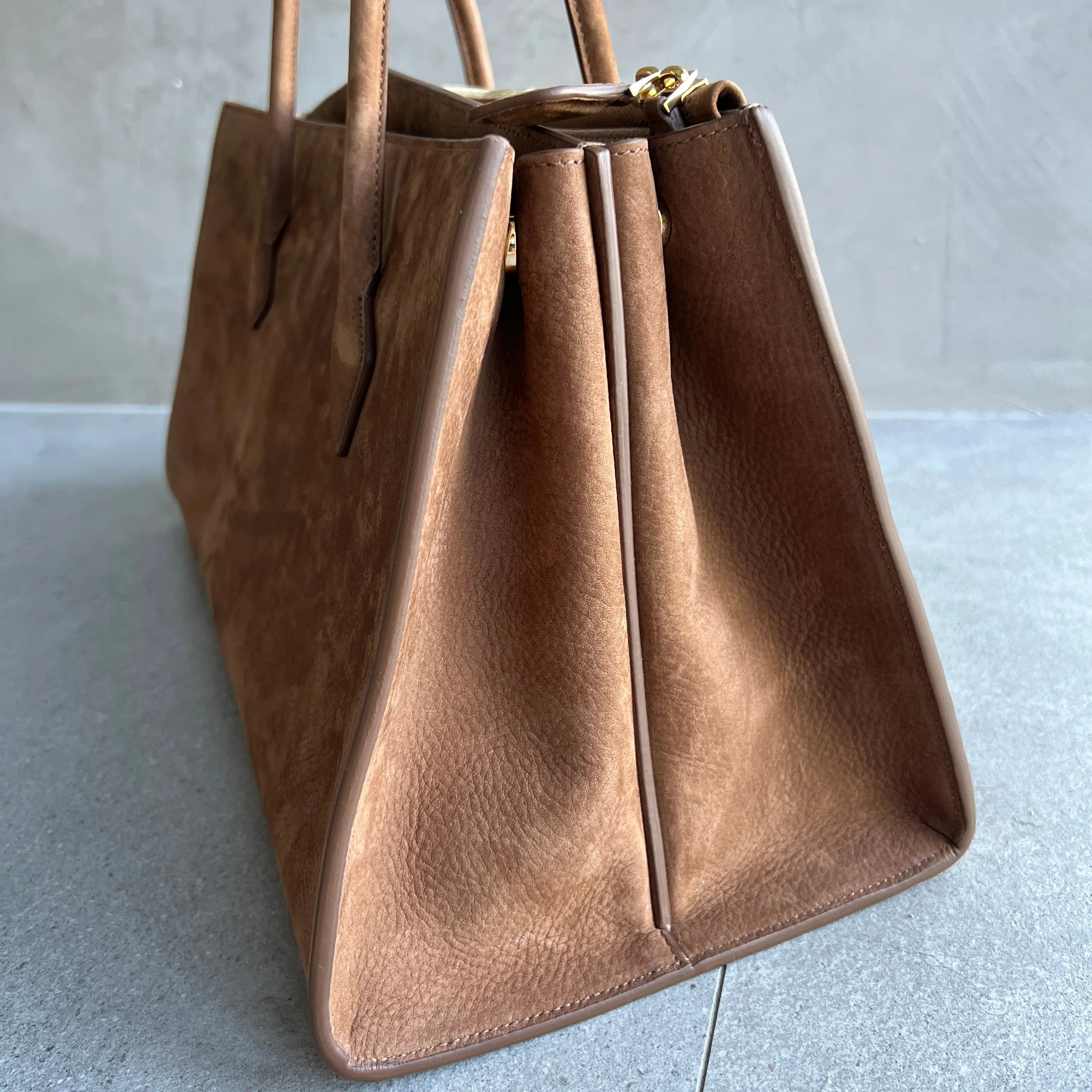 Le Teckel Tote, Nubuck, Terre D'Ombre