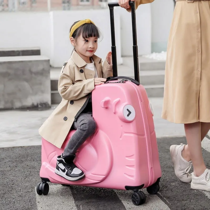 LovelyRLovely Children Sit On Suitcase