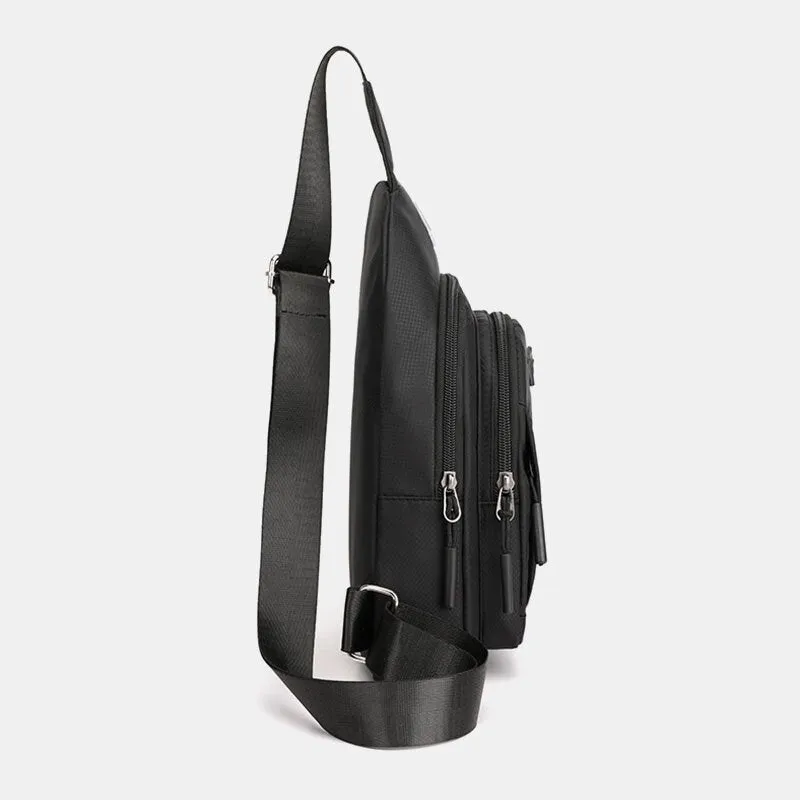 Men Casual Ligntweight Waterproof Wear-resistant Chest Bag Multi-pocket Headphone Hole Design Crossbody Shoulder