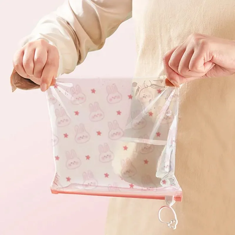 Plastic bag with zipper - several sizes and reusable