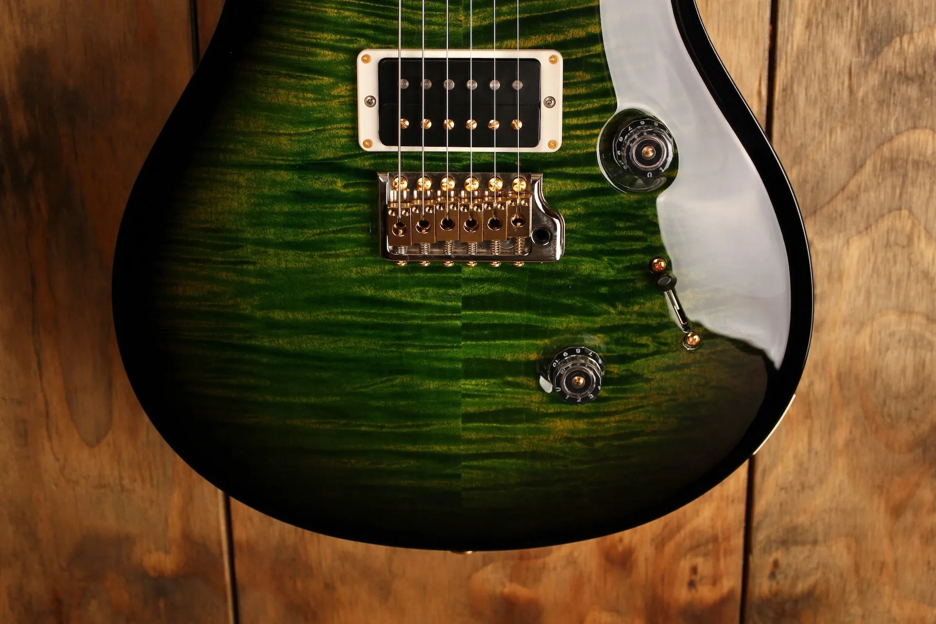 PRS Custom 24 10-Top Eriza Smokeburst (Custom Color   Hybrid Hardware)